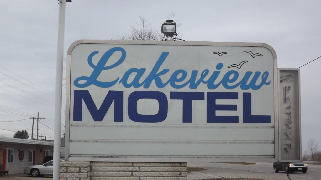 Lakeview MotelTwo Rivers エクステリア 写真