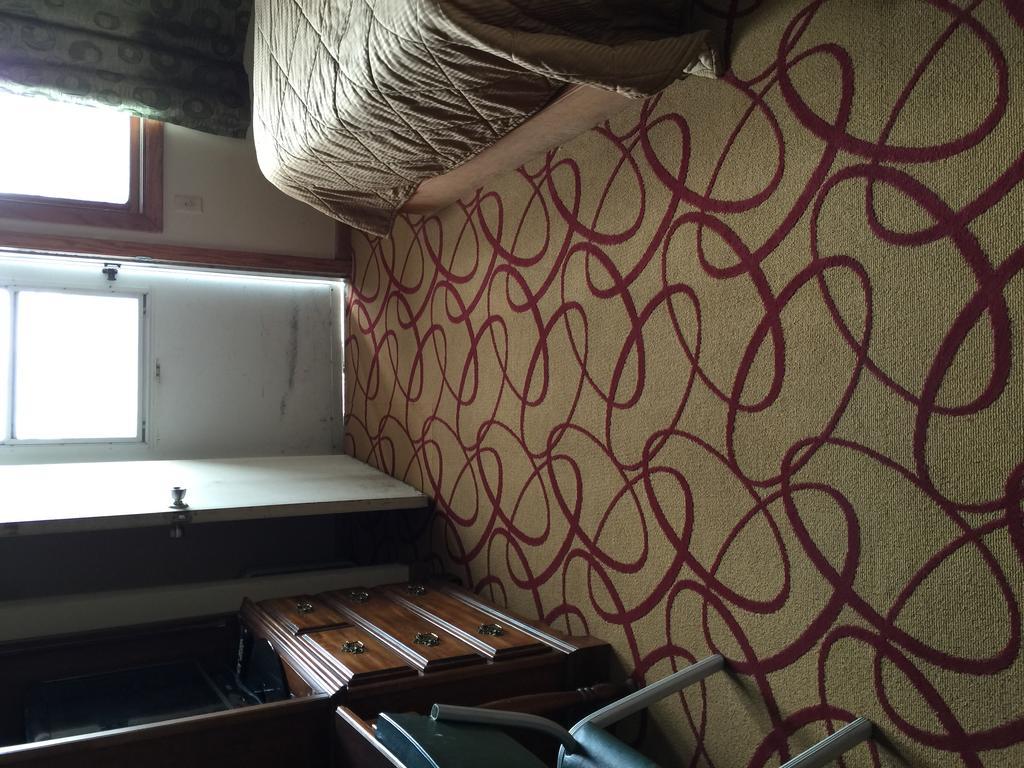Lakeview MotelTwo Rivers エクステリア 写真