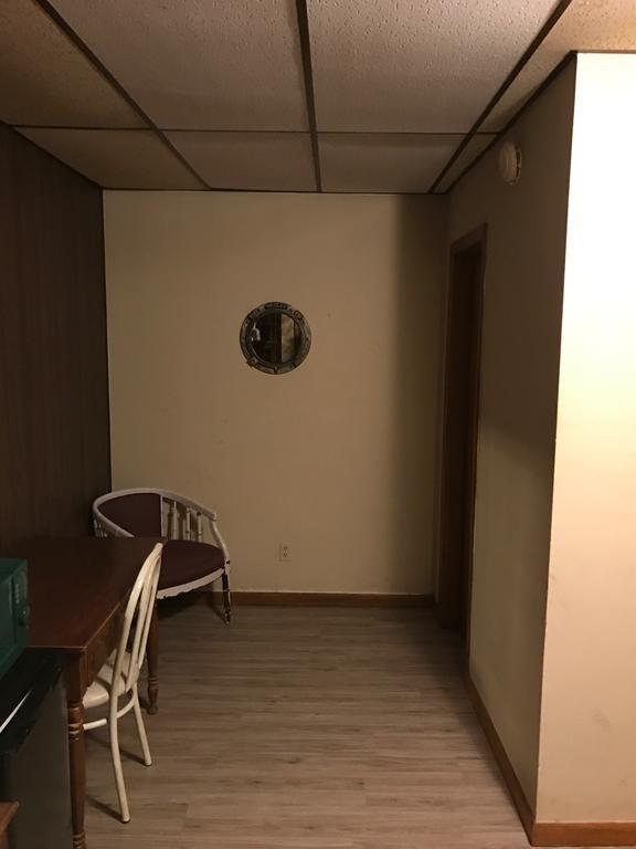 Lakeview MotelTwo Rivers エクステリア 写真